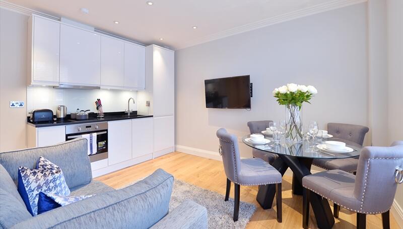 1 bed property in 39 Hill Street, London, London